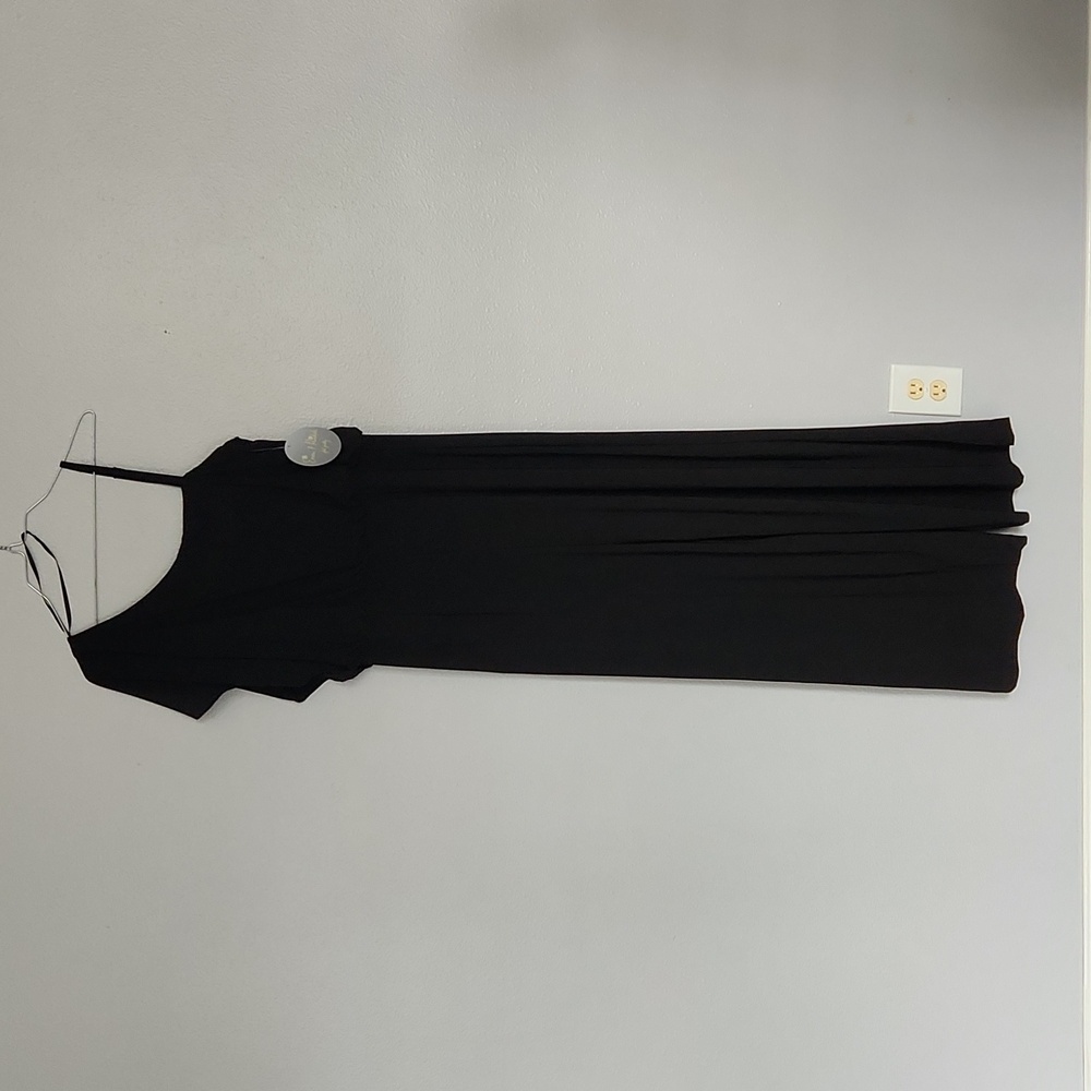 NWT Emma & Michele Womans Jumpsuit Size Medium